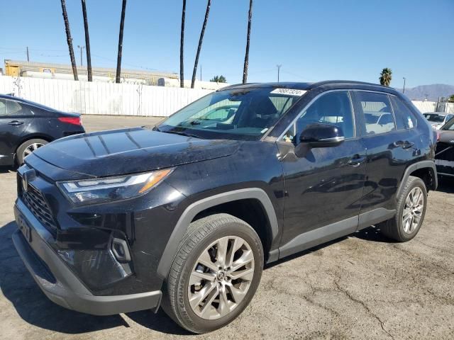 2022 Toyota Rav4 XLE Premium