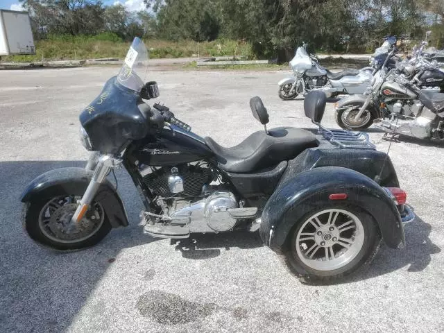 2010 Harley-Davidson Flhxxx