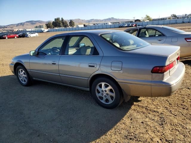 1998 Toyota Camry LE