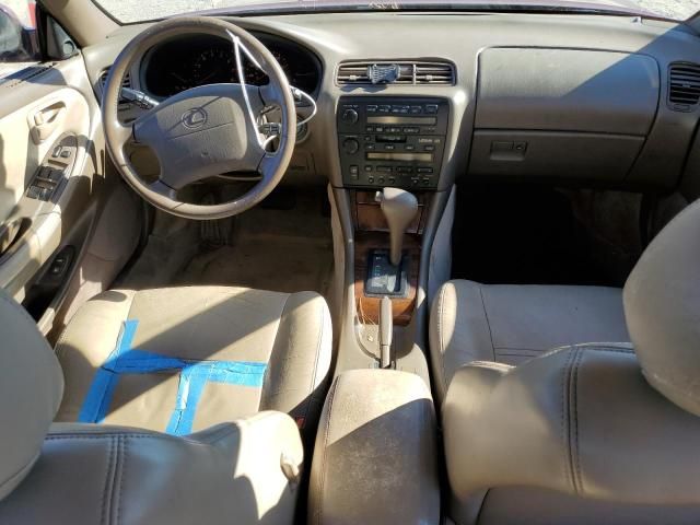 1996 Lexus ES 300