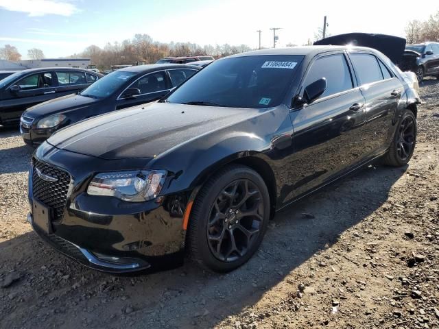 2019 Chrysler 300 S