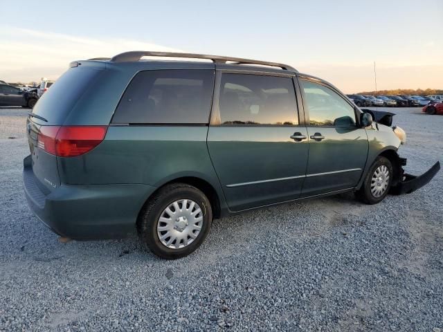 2004 Toyota Sienna CE