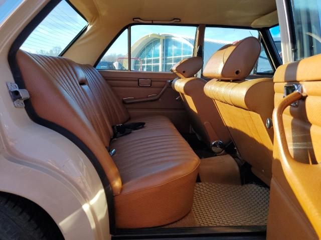 1972 Mercedes-Benz 220D