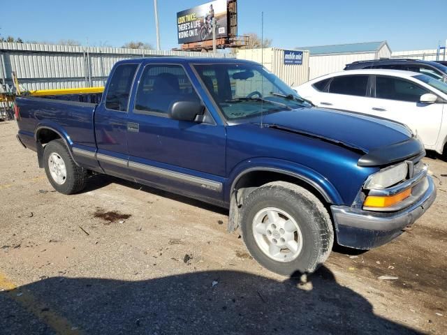 2001 Chevrolet S Truck S10