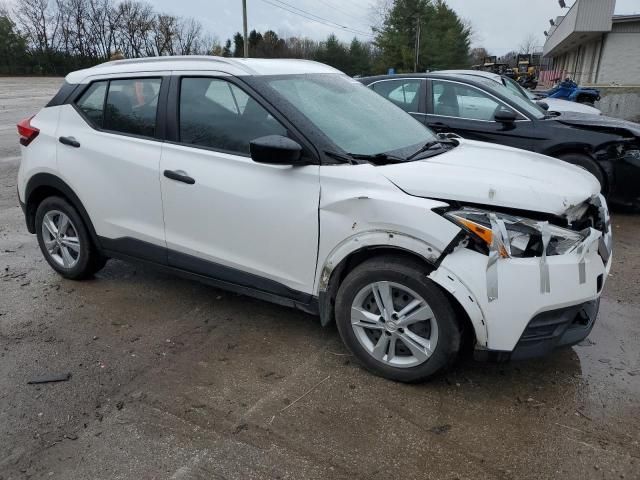 2019 Nissan Kicks S