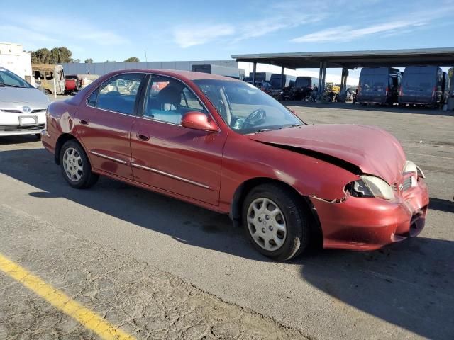 2000 Hyundai Elantra GLS