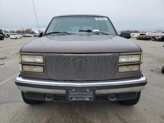 1997 GMC Suburban K2500