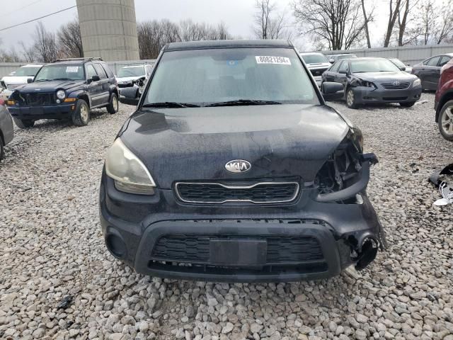 2013 KIA Soul +