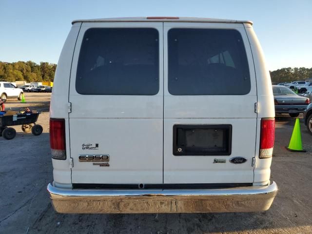 2009 Ford Econoline E350 Super Duty Wagon