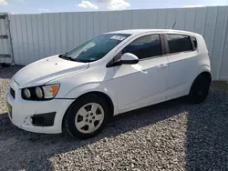 Chevrolet Vehiculos salvage en venta: 2015 Chevrolet Sonic LS