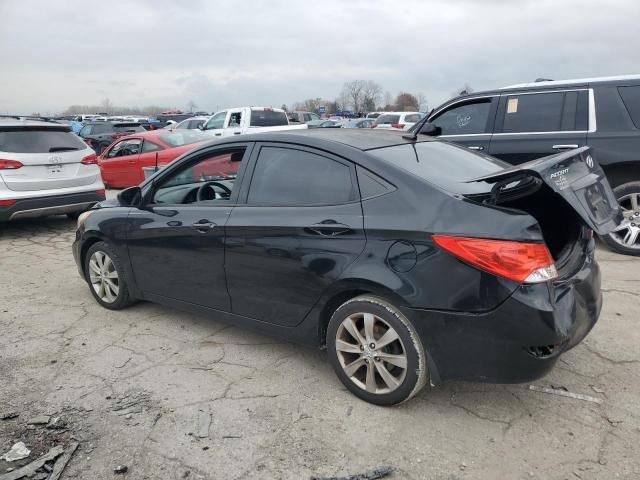 2012 Hyundai Accent GLS