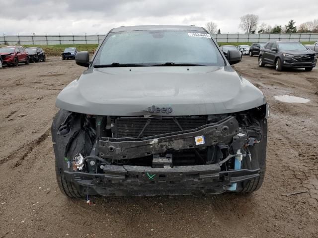 2019 Jeep Grand Cherokee Laredo