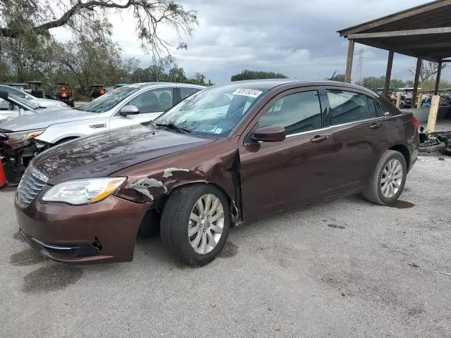 2013 Chrysler 200 Touring