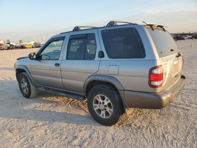 2000 Nissan Pathfinder LE