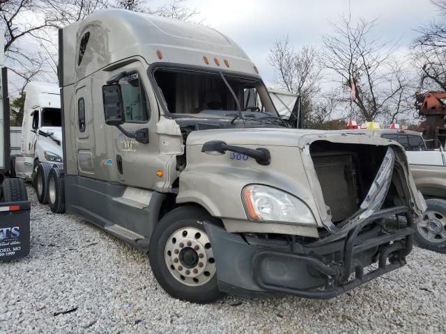 2018 Freightliner Cascadia 125