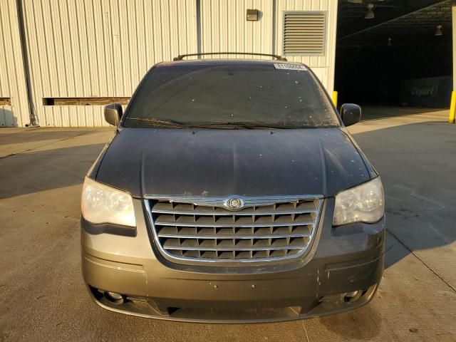 2010 Chrysler Town & Country Touring