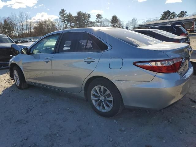 2017 Toyota Camry LE