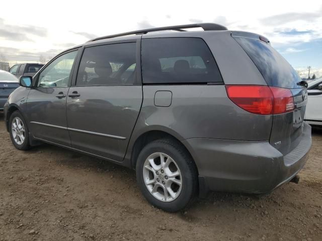 2004 Toyota Sienna XLE