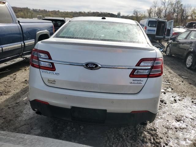 2015 Ford Taurus SEL