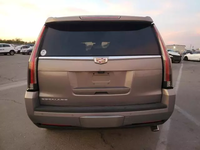 2019 Cadillac Escalade Platinum