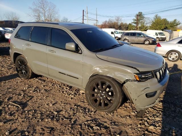 2020 Jeep Grand Cherokee Laredo