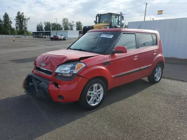 2010 KIA Soul +