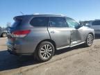 2016 Nissan Pathfinder S