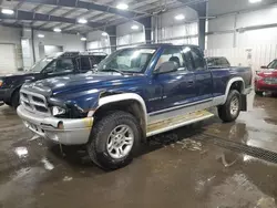 Carros salvage sin ofertas aún a la venta en subasta: 2002 Dodge Dakota SLT