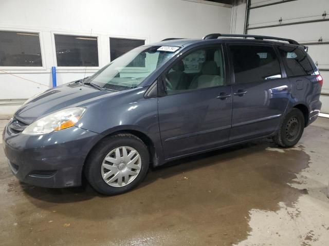 2008 Toyota Sienna CE