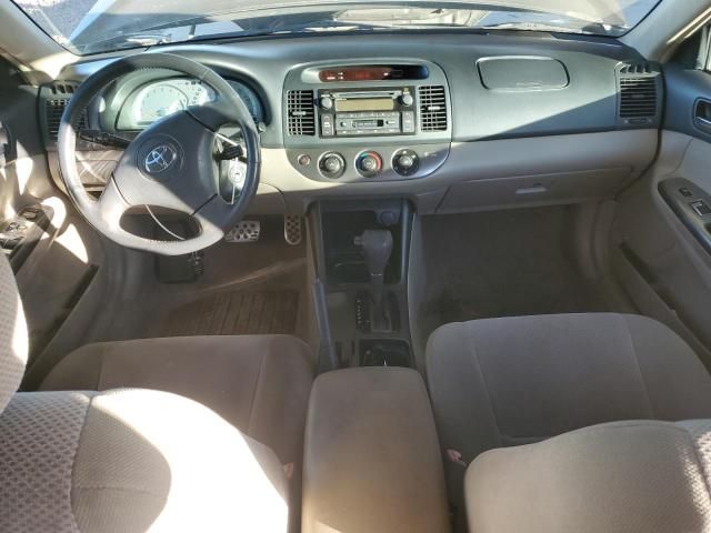 2004 Toyota Camry SE