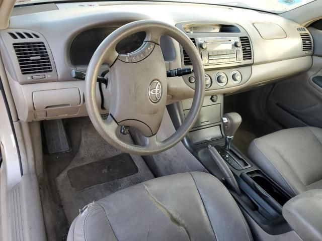 2005 Toyota Camry LE