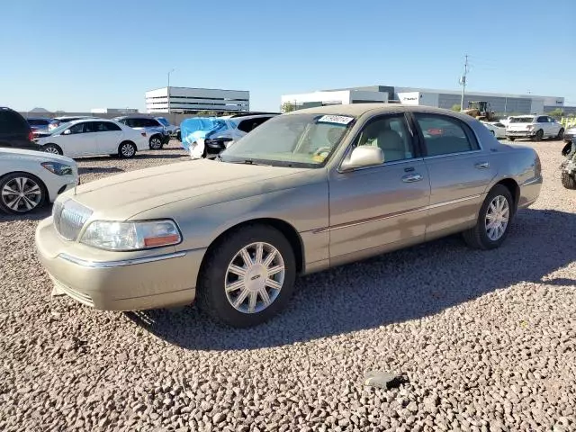 2009 Lincoln Town Car Signature Limited