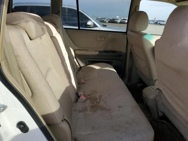 2004 Toyota Highlander Base