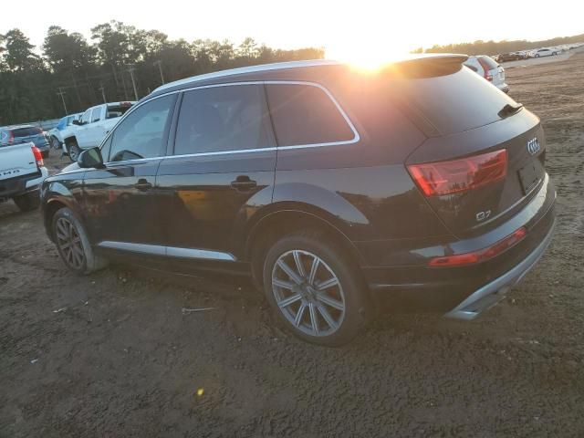 2017 Audi Q7 Premium Plus