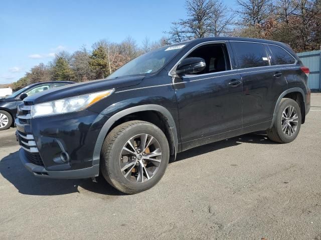 2017 Toyota Highlander LE