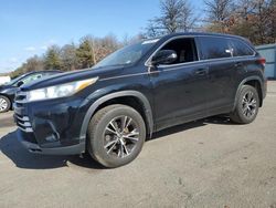 Toyota Highlander Vehiculos salvage en venta: 2017 Toyota Highlander LE