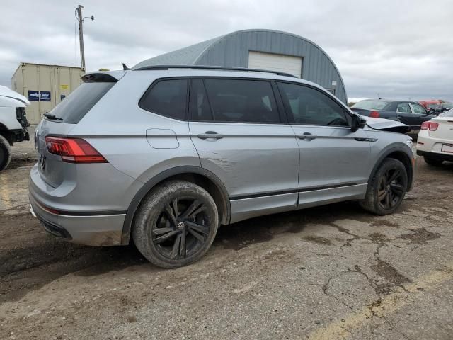 2023 Volkswagen Tiguan SE R-LINE Black