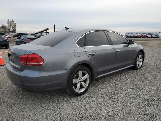 2015 Volkswagen Passat S