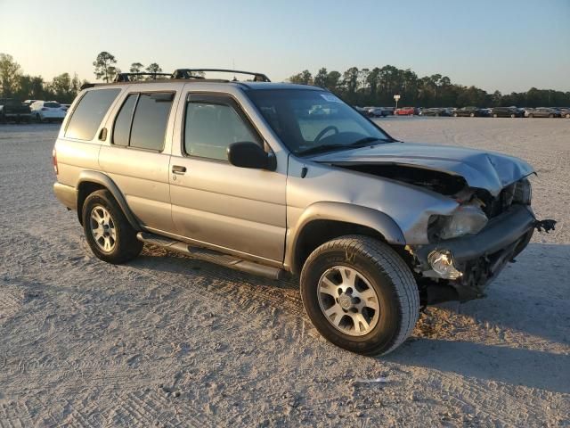 2000 Nissan Pathfinder LE