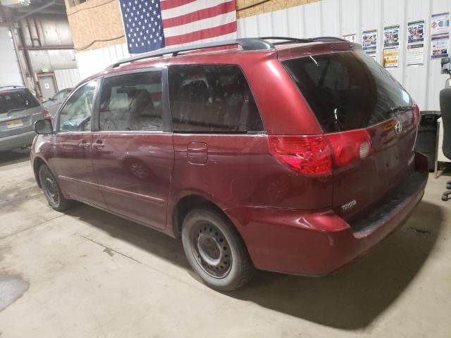 2010 Toyota Sienna CE