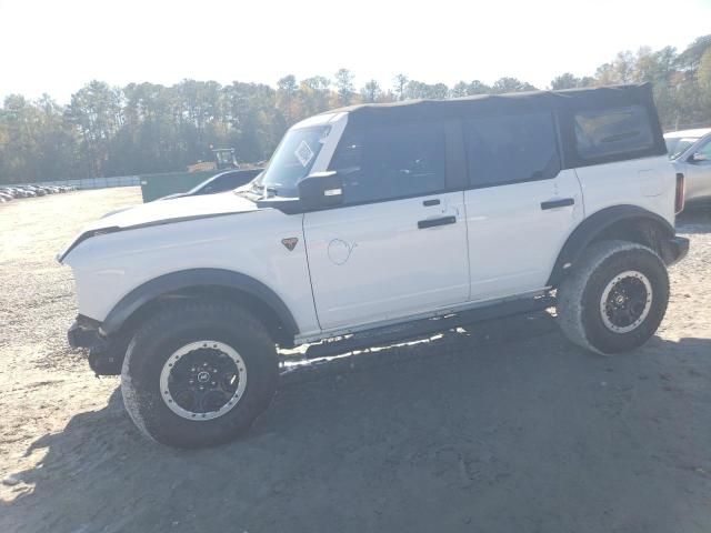 2021 Ford Bronco Base