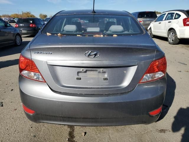 2013 Hyundai Accent GLS