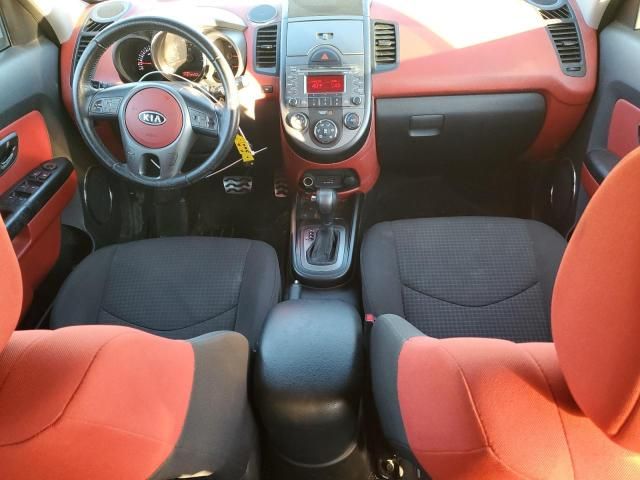 2011 KIA Soul +