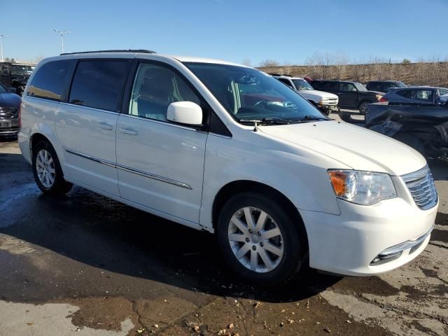 2013 Chrysler Town & Country Touring