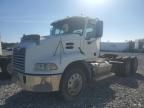 2006 Mack 600 CXN600