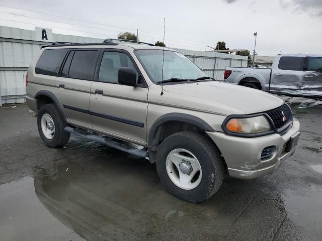 2000 Mitsubishi Montero Sport LS