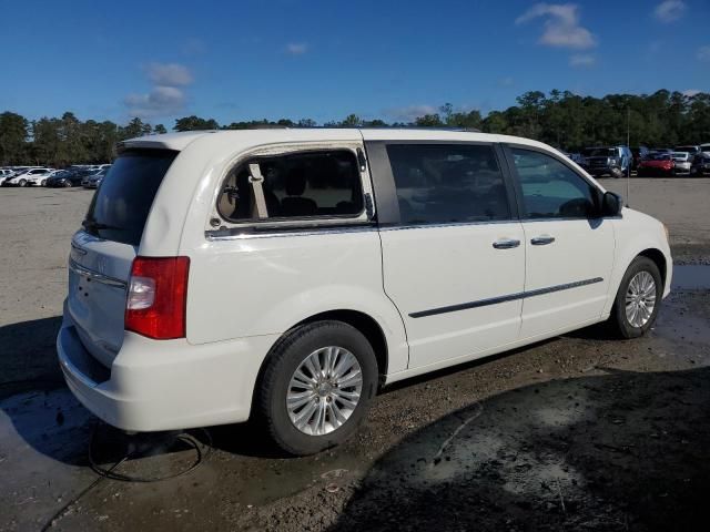 2012 Chrysler Town & Country Limited