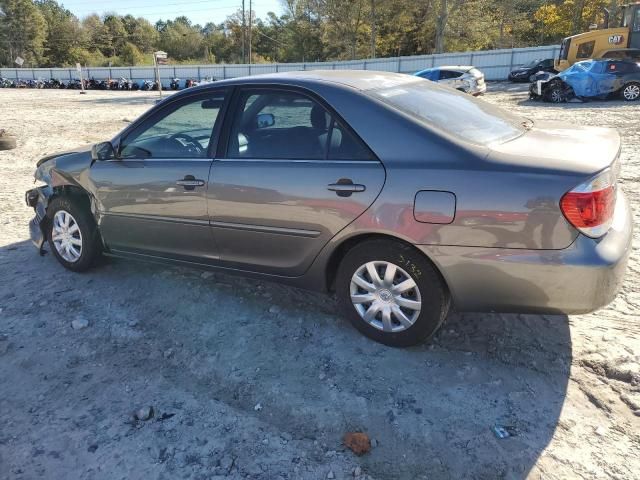 2005 Toyota Camry LE