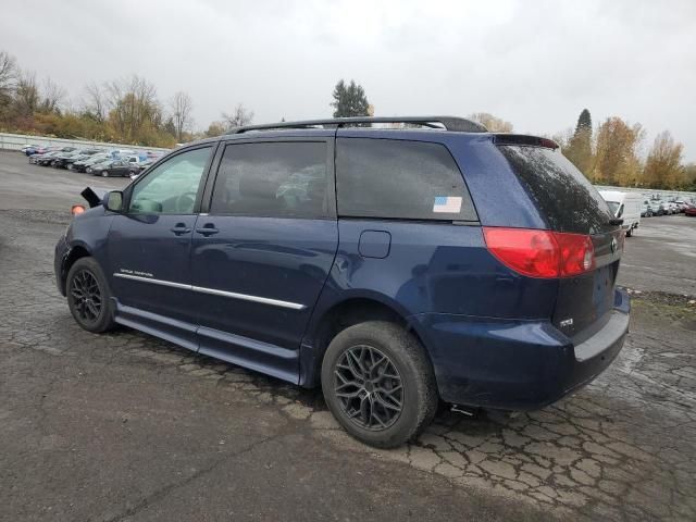 2006 Toyota Sienna XLE