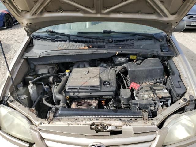 2002 Toyota Sienna LE